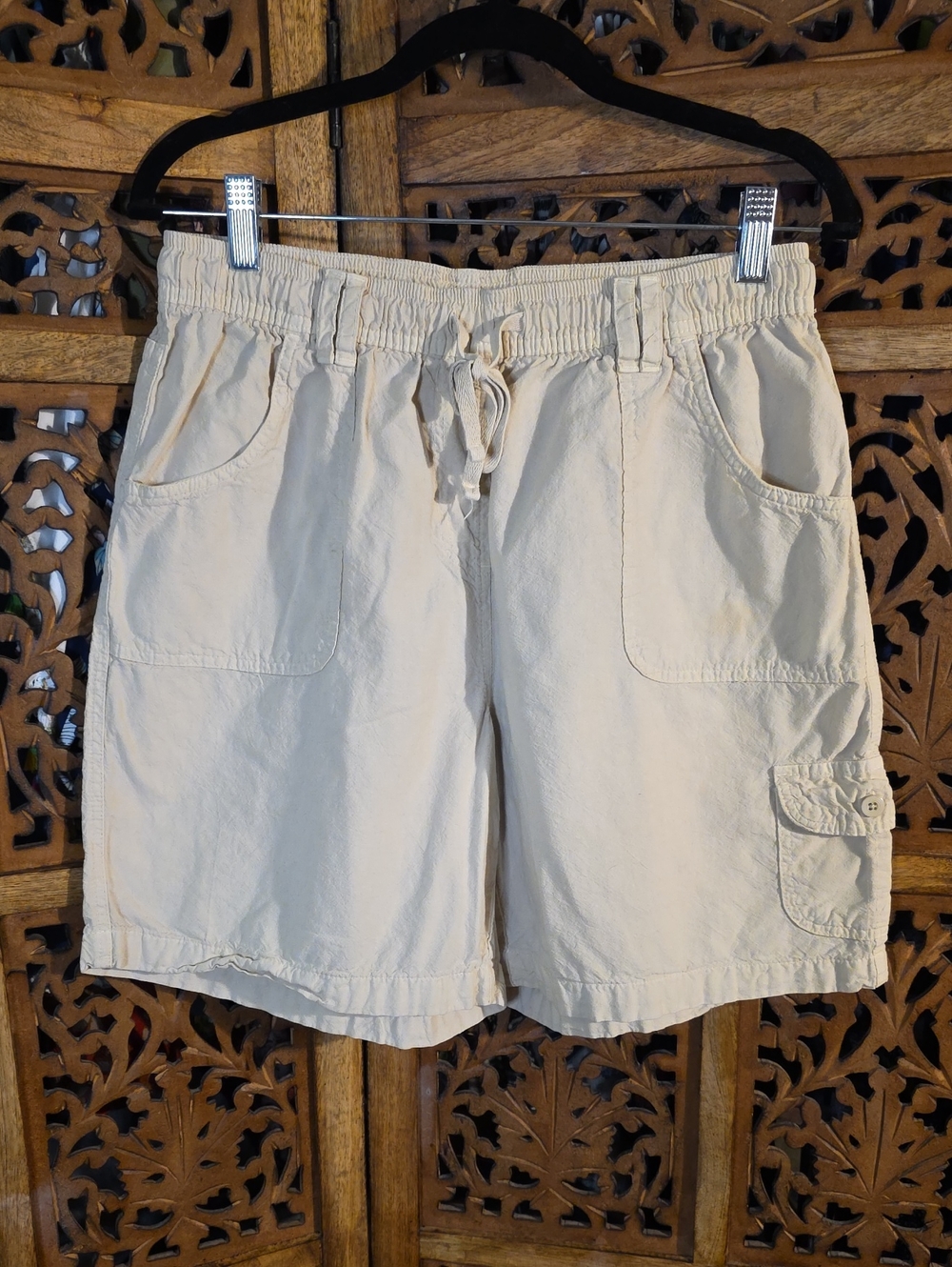 Karen Scott Light Cream Cargo Drawstring Shorts
